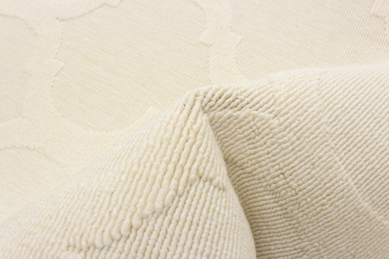 Sophie Ivory Area Rug - 2'8\" x 4'11\"