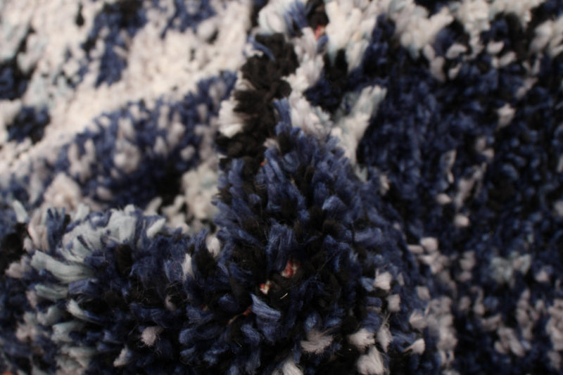 Makondo Mosaique Blue Area Rug - 6'7\" x 9'6\"