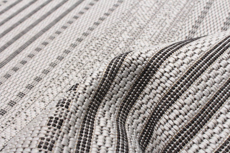 Wileen Grey Area Rug - 2'2\" X 3'11\" 