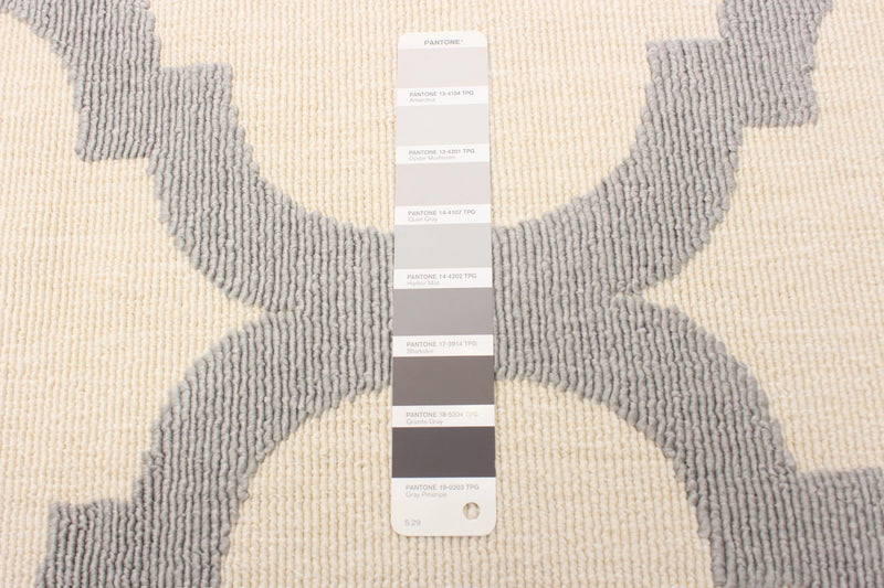 Sophie Light Grey Area Rug - 4'7\" x 6'7\"