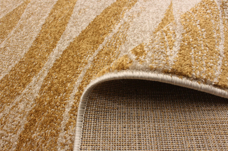 Arusha Ivory / Gold 5'3\" x 7'3\" Area Rug