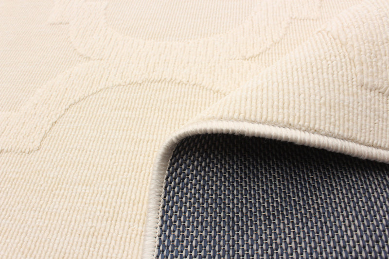 Sophie Ivory Area Rug - 3'11\" x 5'7\"